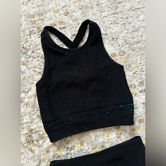 Marciano Stretchy 2-Piece Set - Picture 3 of 8